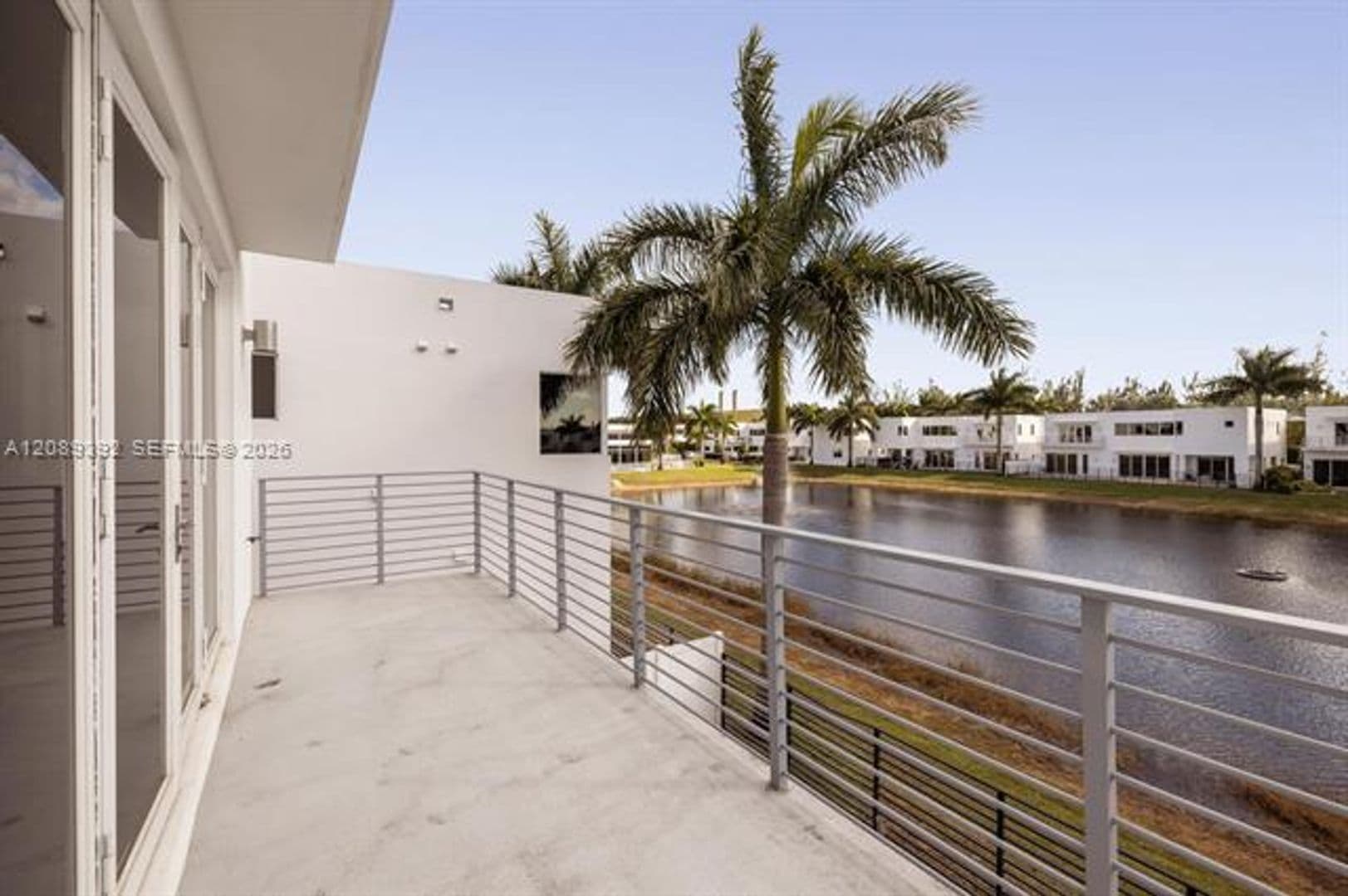 Doral House: 10250 NW 75th Ter # 10250