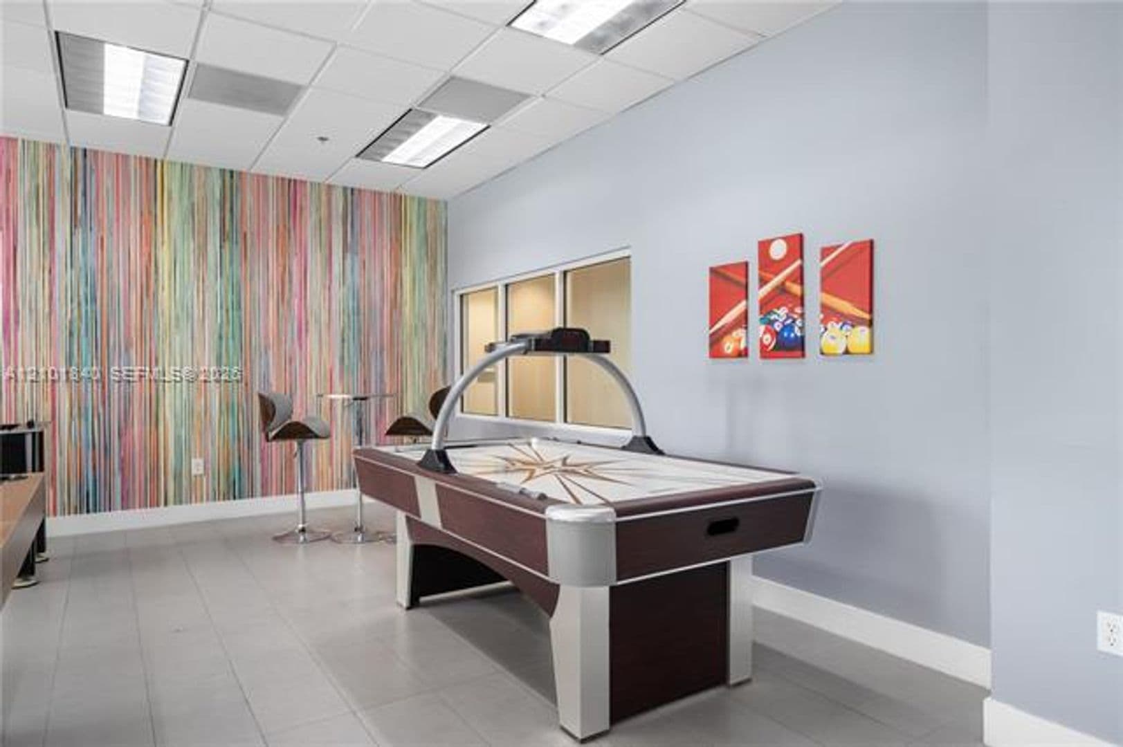 Miami Condo: 1200 Brickell Bay Dr cu-1907