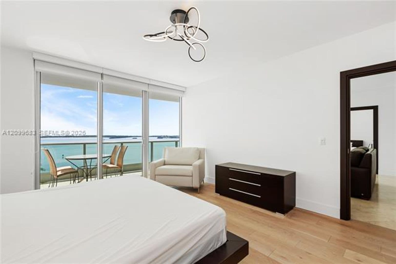 Miami Condo: 1331 Brickell Bay Dr cu-1109