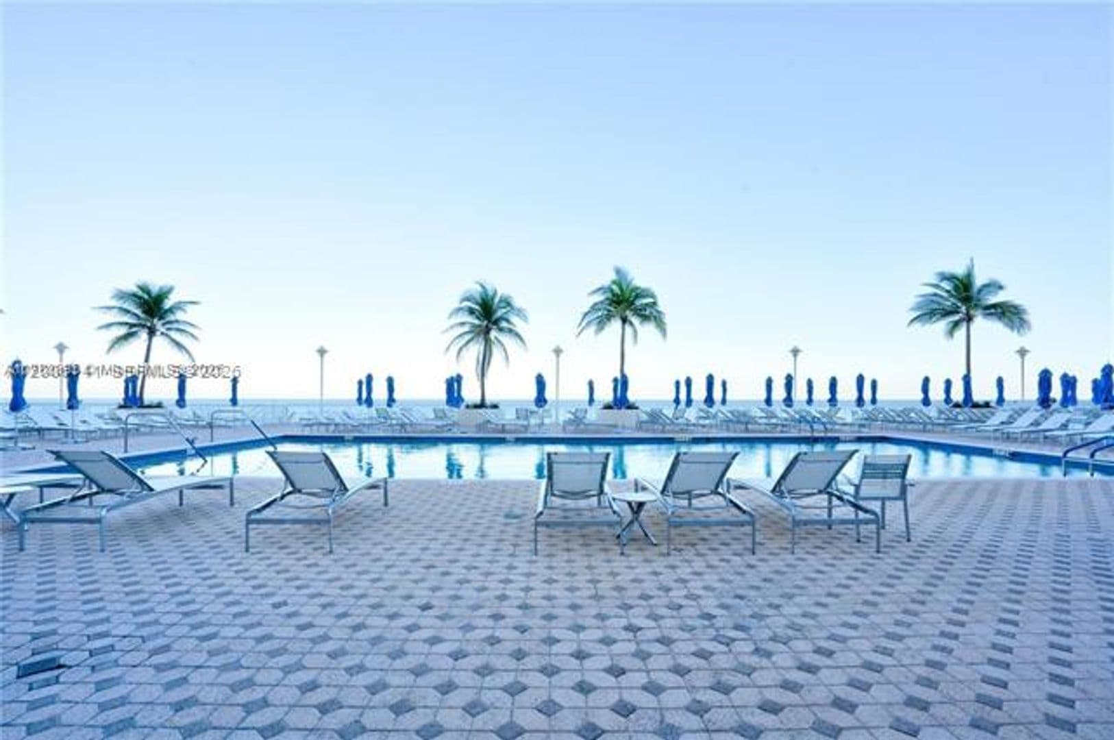 Hallandale Beach Condo: 1904 S Ocean Dr cu-1707