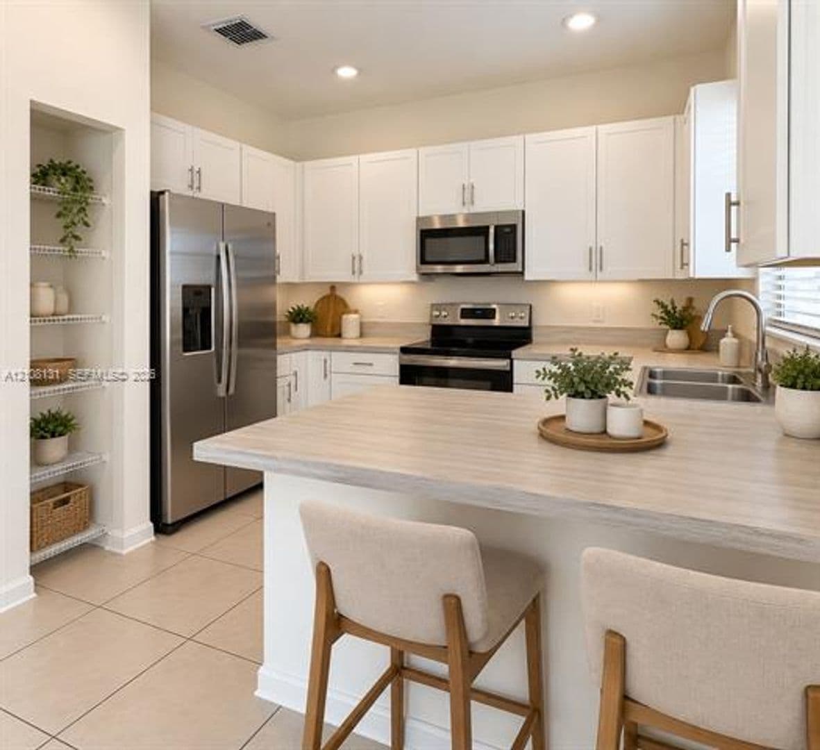 Hialeah Townhome: 10962 W 33rd Ct th 10962