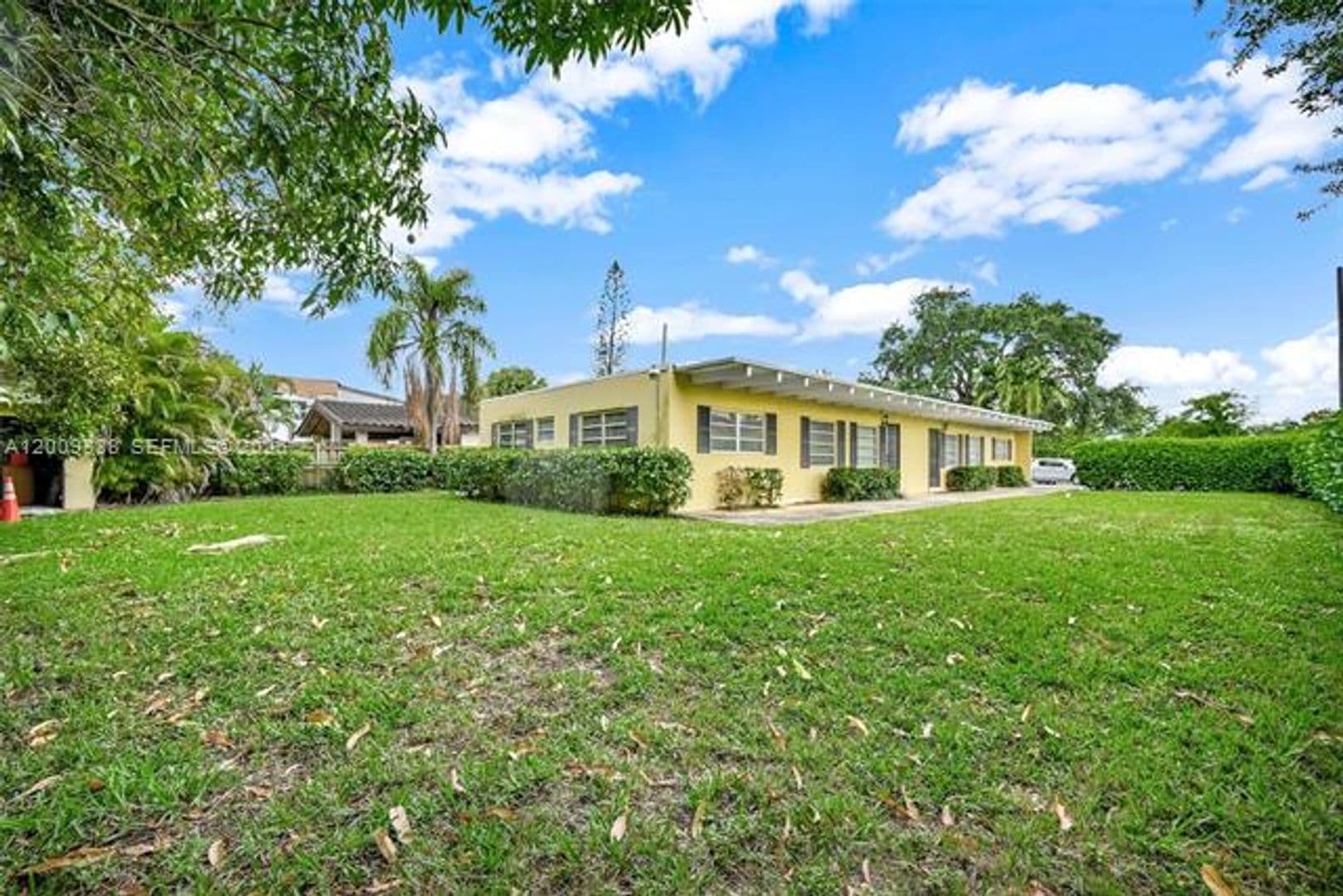 Miami House: 2225 SW 62nd Ct cu-2225