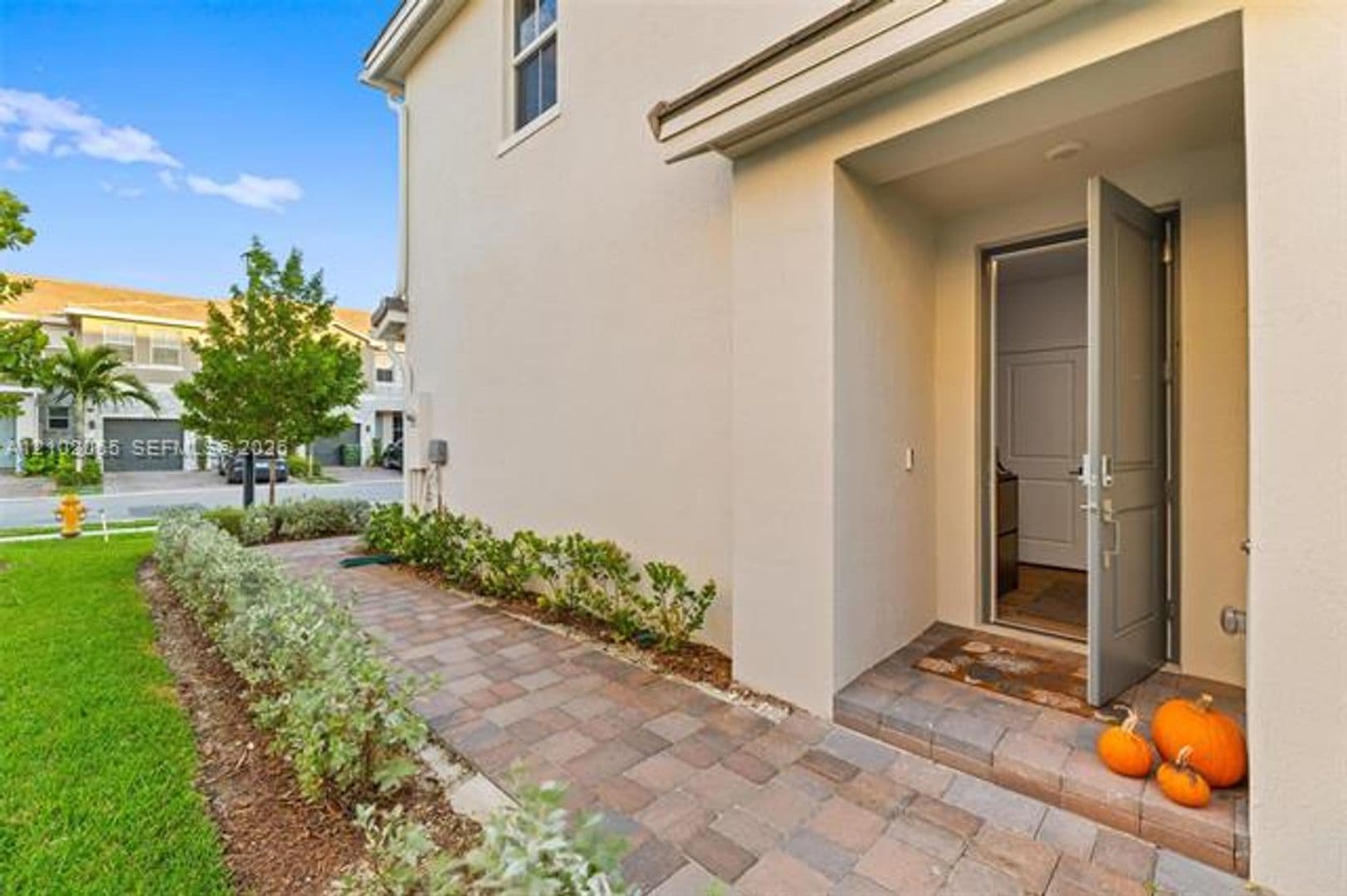 Pembroke Pines Townhome: 210 SW 170th Ave th 210