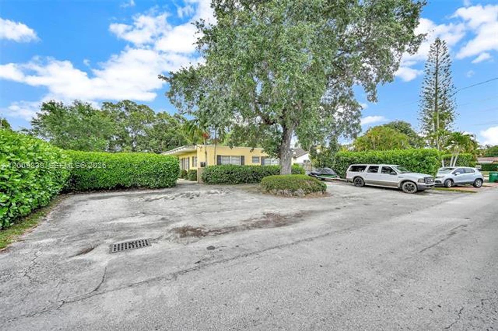 Miami House: 2225 SW 62nd Ct cu-2225