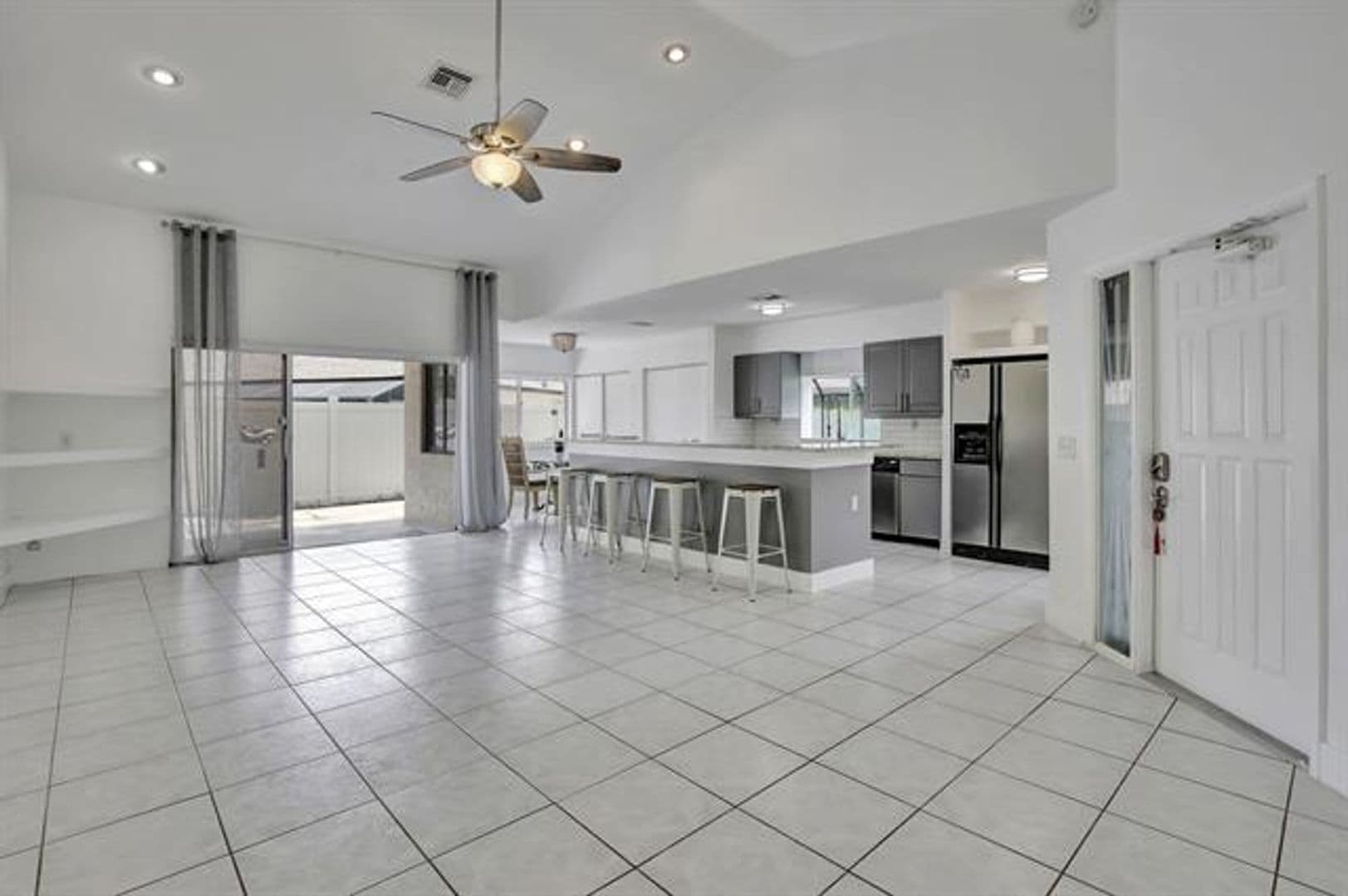Plantation House: 9341 Chelsea Dr S th 9341
