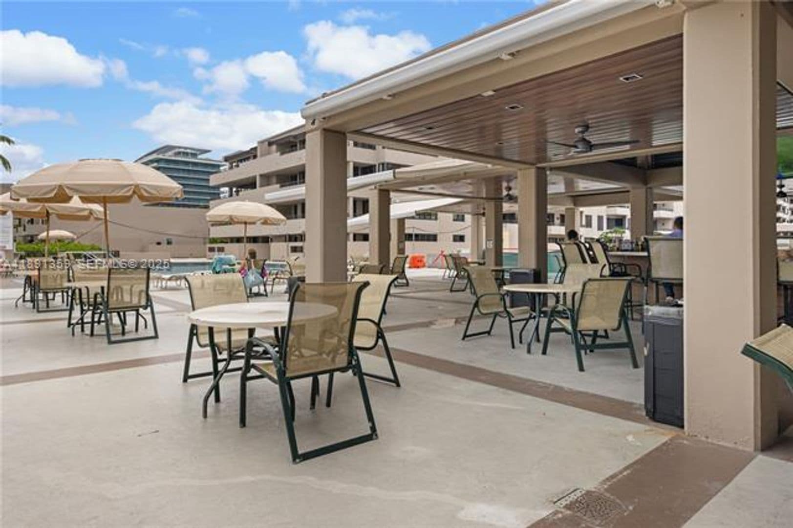 Key Biscayne Condo: 101 Crandon Blvd cu-379