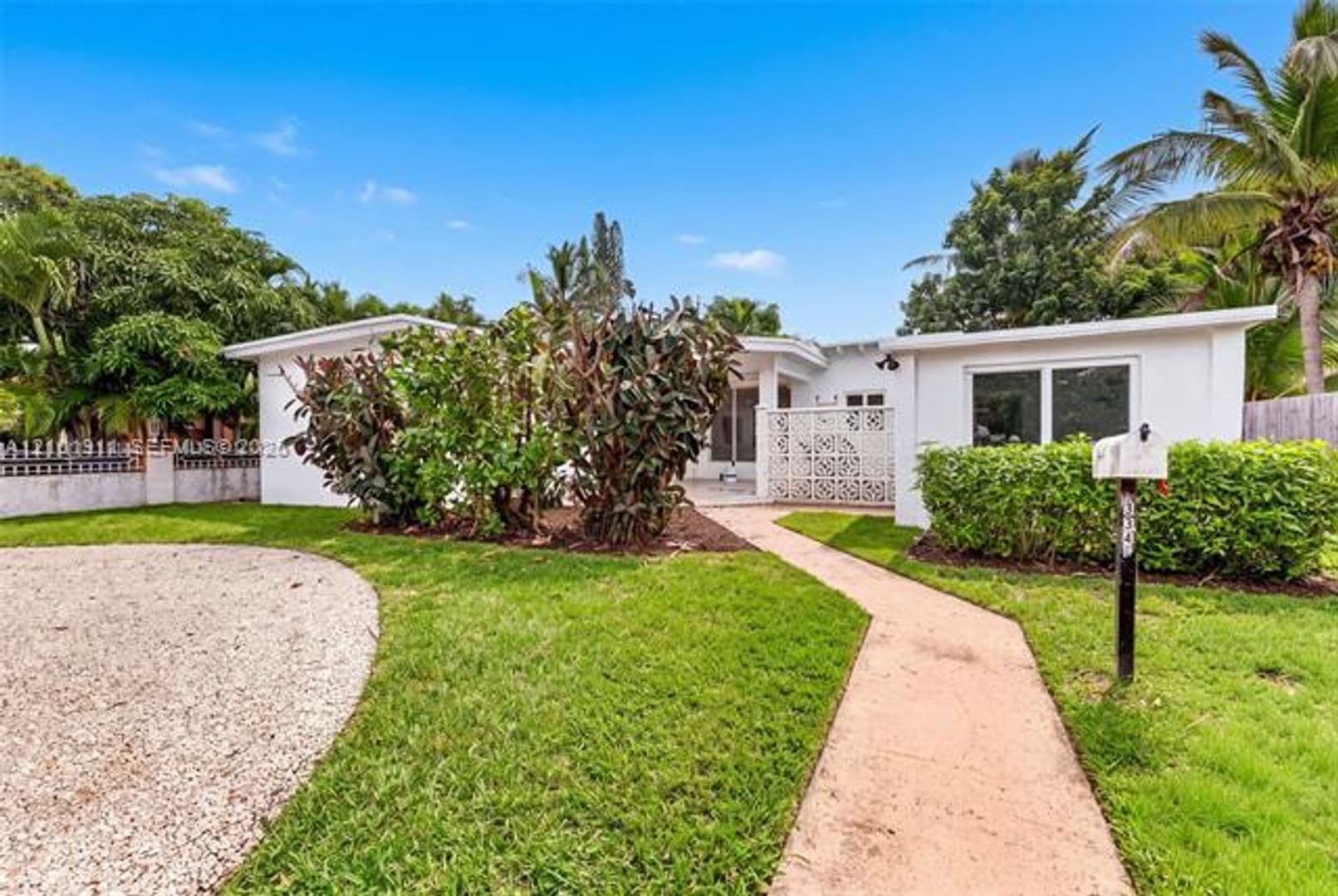 Miami House: 334 NW 110th St # 334