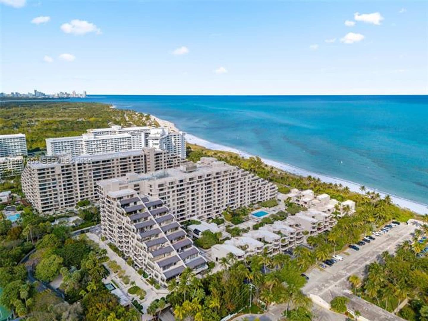 Key Biscayne Condo: 201 Crandon Blvd cu-739