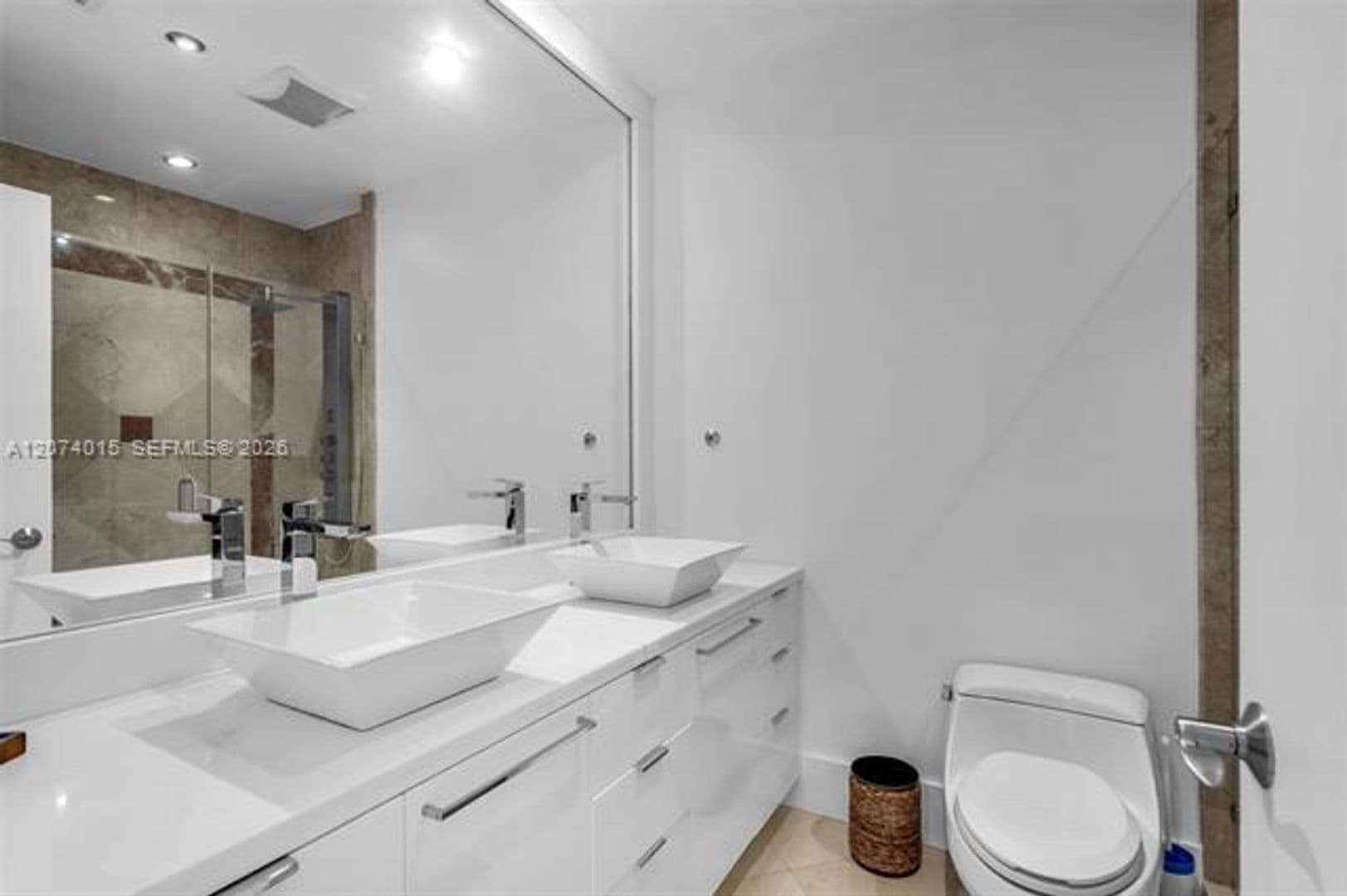 Key Biscayne Condo: 251 Crandon Blvd cu-431