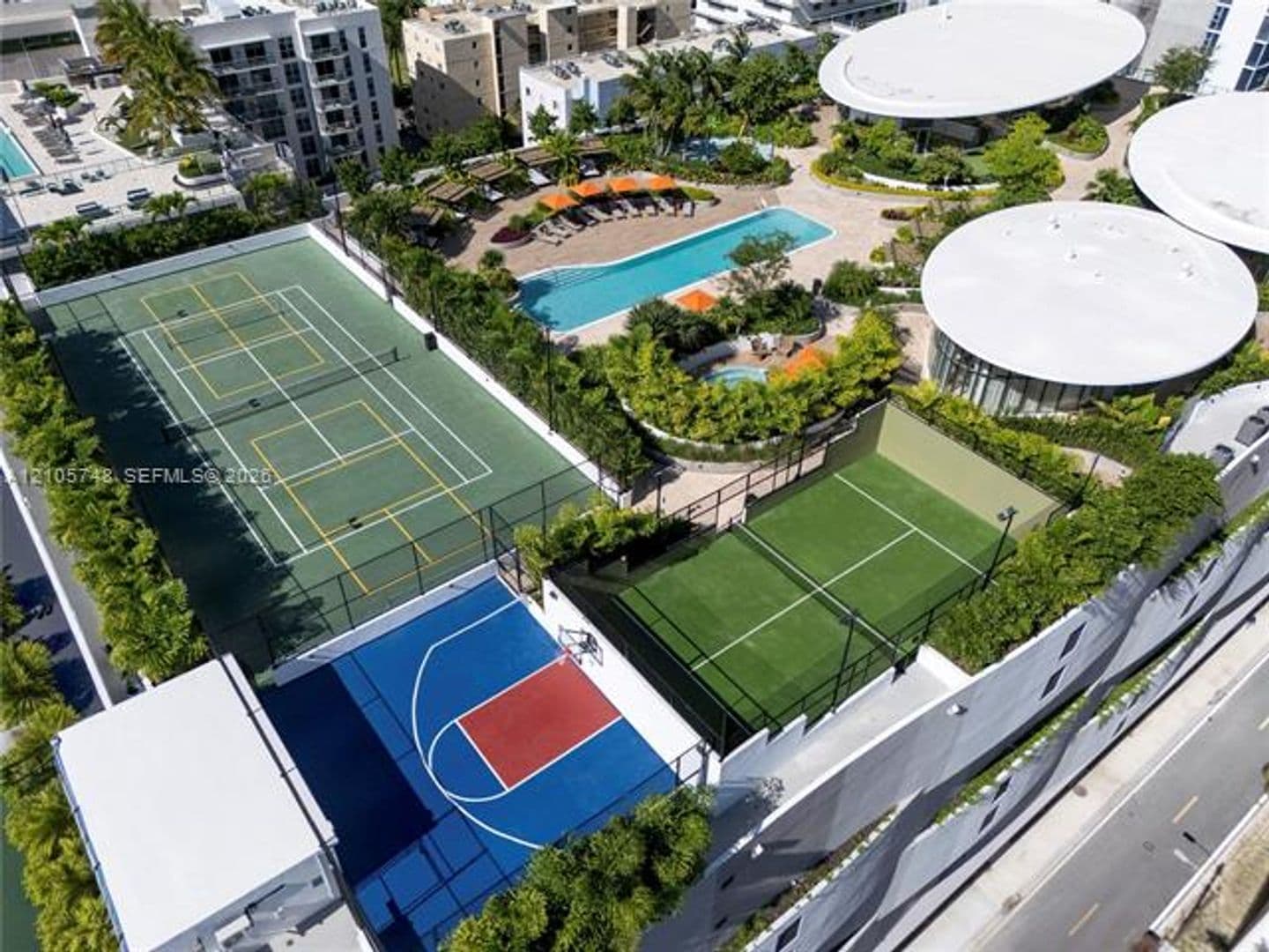 Miami Condo: 725 NE 24 cu-5401