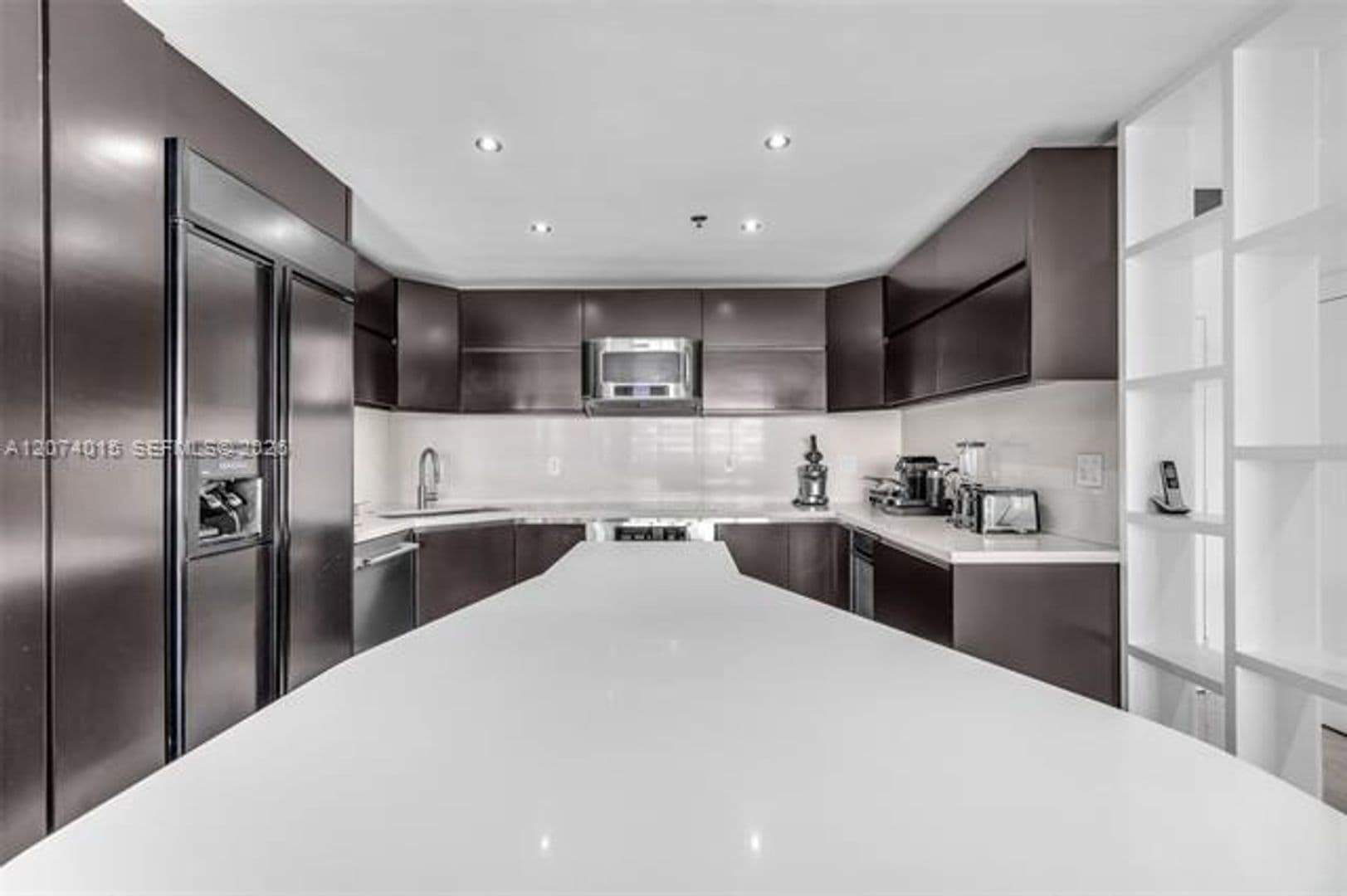 Key Biscayne Condo: 251 Crandon Blvd cu-431