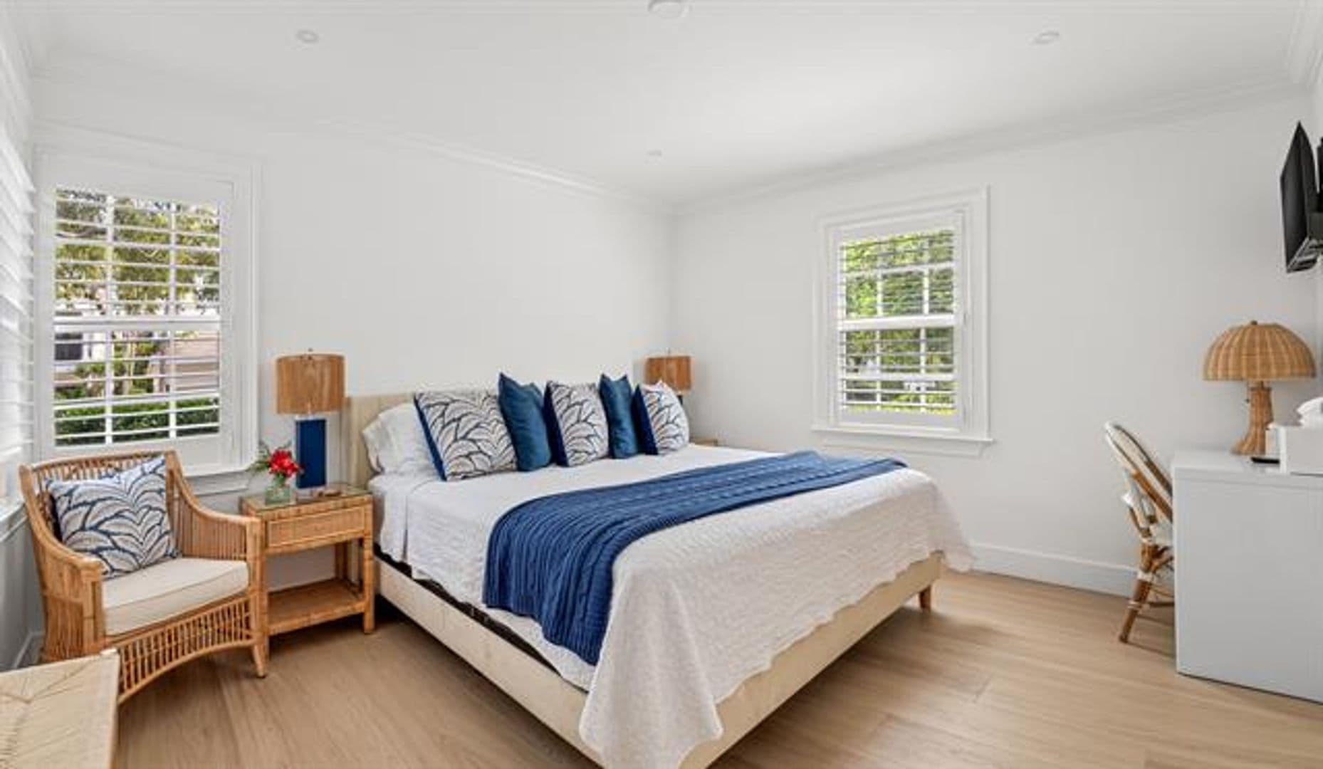 Fort Lauderdale House: 104 NE 17th Ave # 104