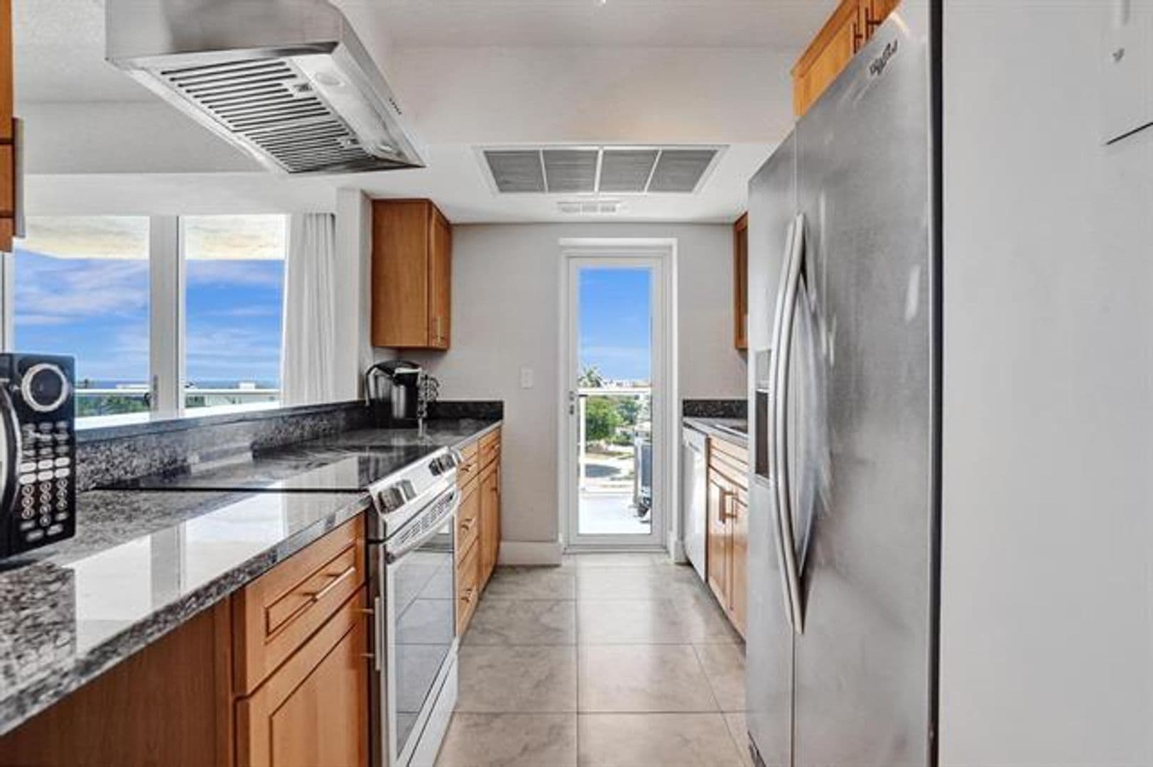 Fort Lauderdale Condo: 2715 N Ocean Blvd cu-6C