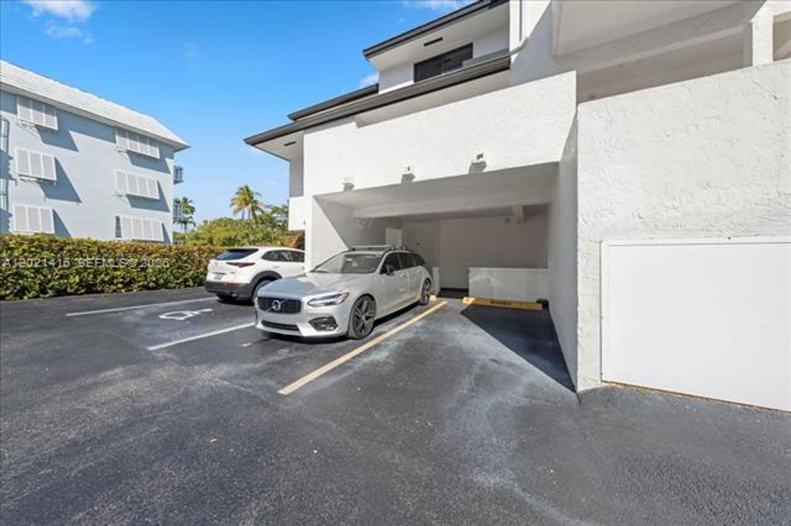 Coral Gables Townhome: 5750 Turin St th 207