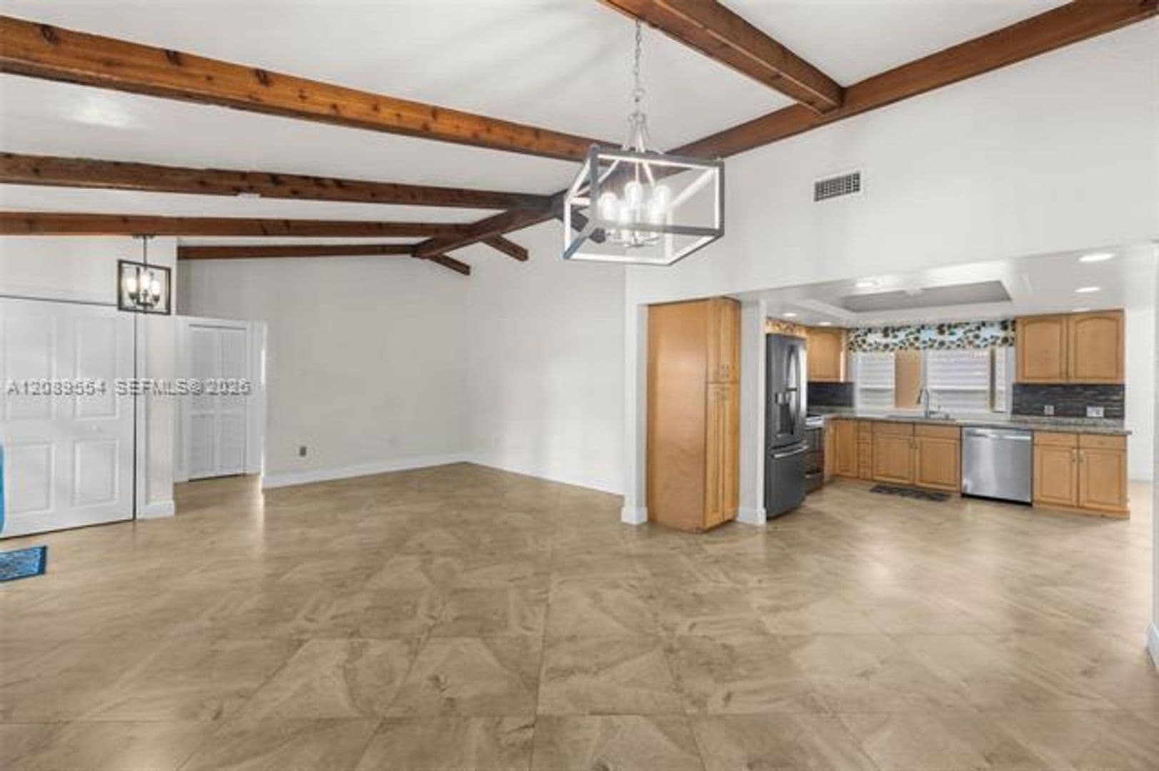 Plantation House: 7700 NW 11th Pl # 7700