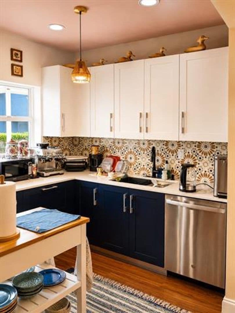 Miami House: 1720 SW 11th Ter # 1720