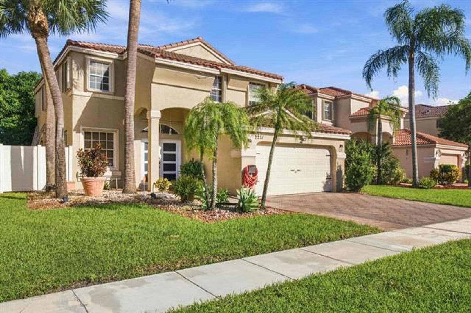 Pembroke Pines House: 2271 NW 159th Ave # 2271