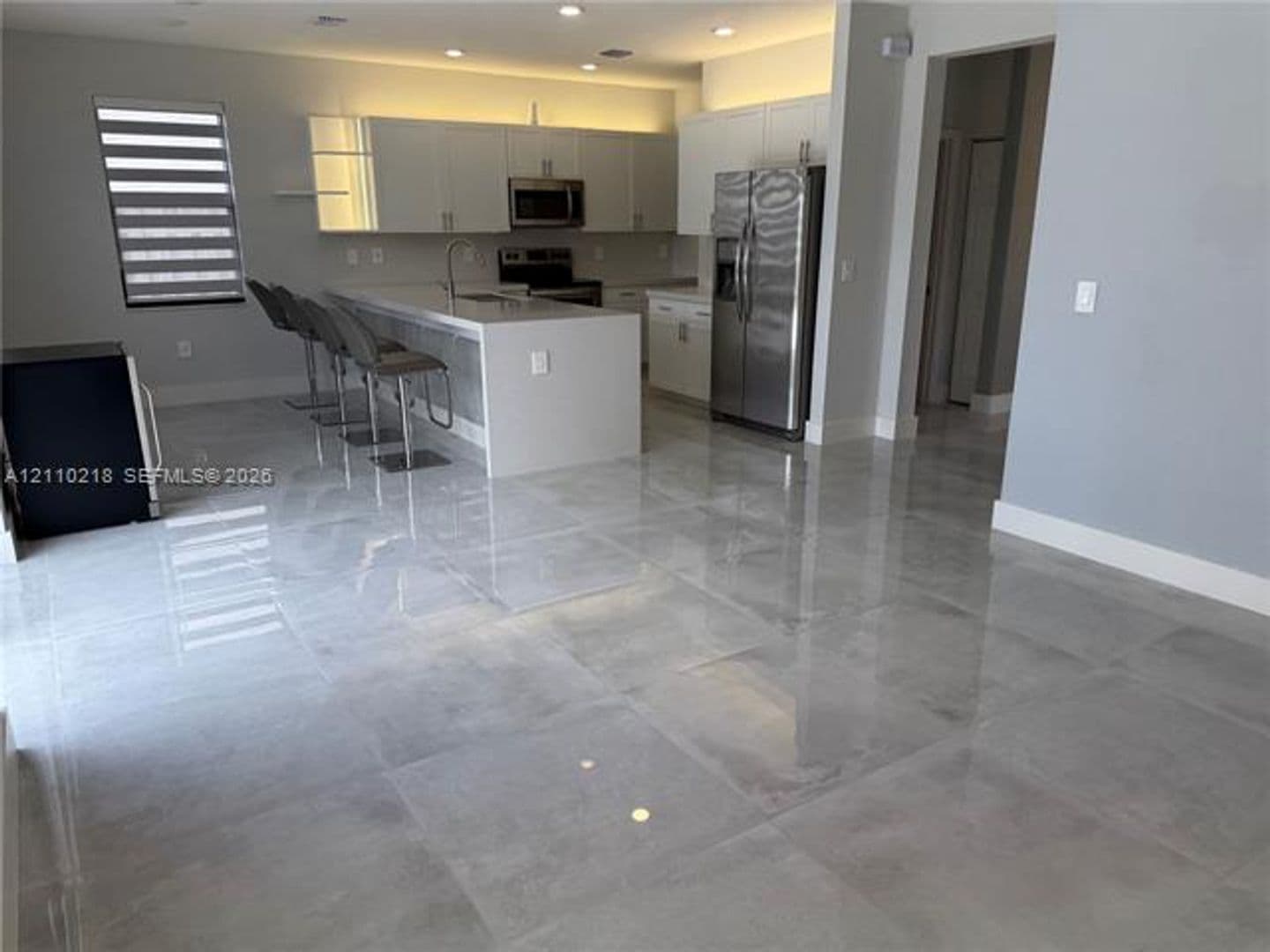 Miami House: 21000 NE 2nd Ct # 21000