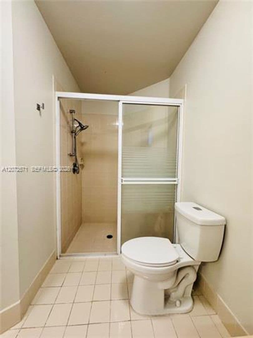 Hollywood House: 1480 Sweetbay Way # 1480