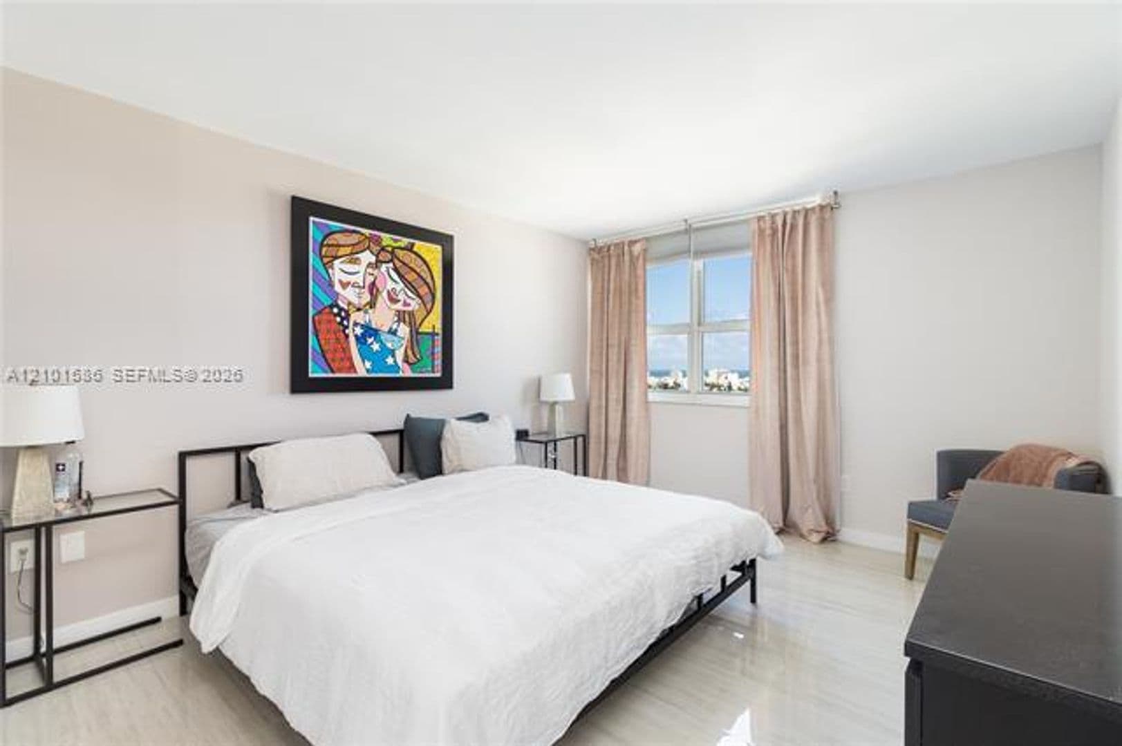 Miami Beach Condo: 650 West Ave cu-1708