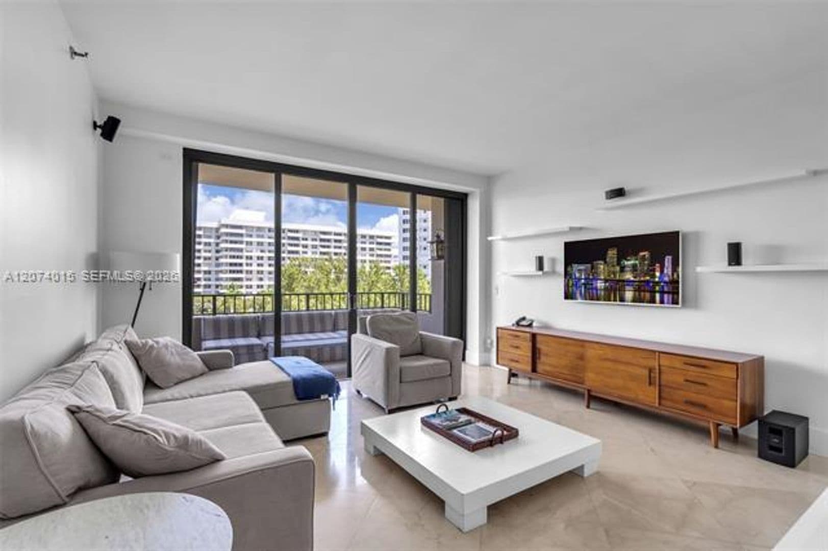 Key Biscayne Condo: 251 Crandon Blvd cu-431