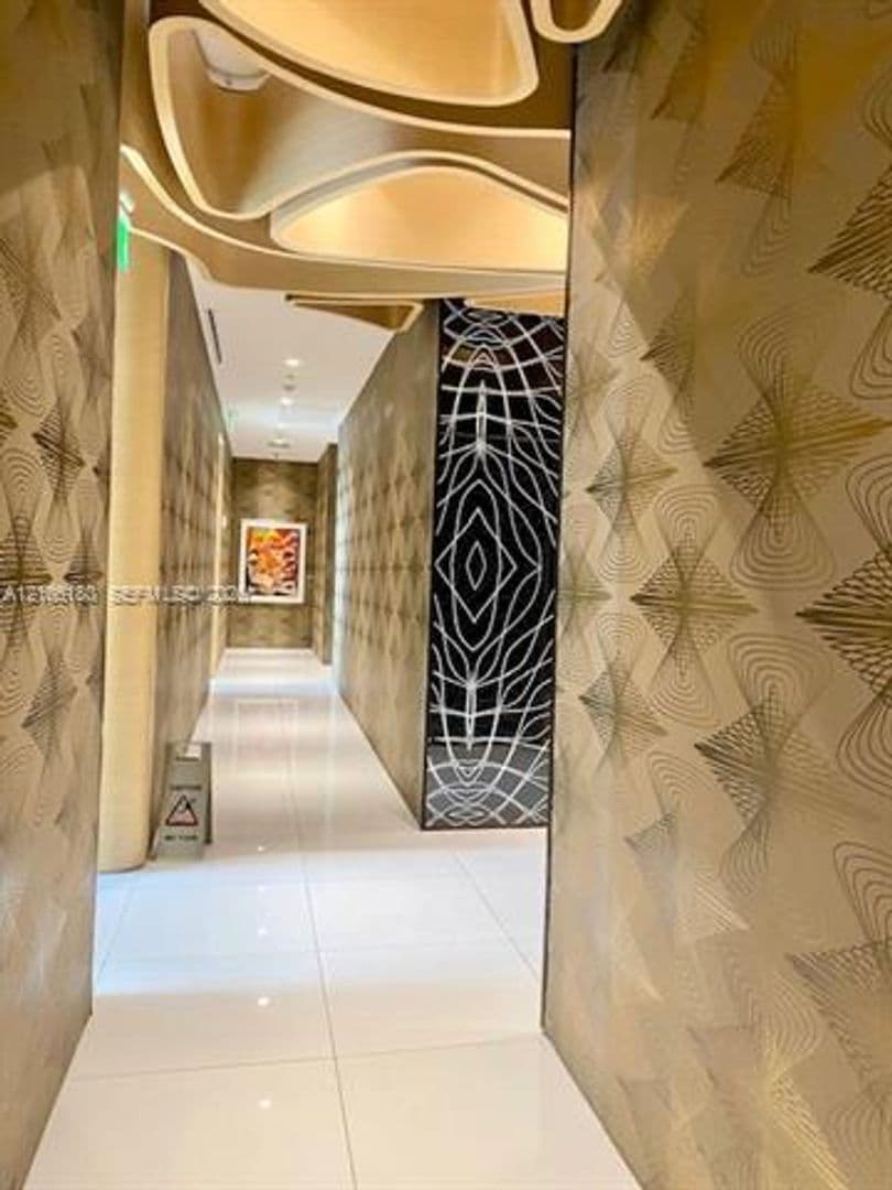 Miami Condo: 501 NE 31st St cu-802