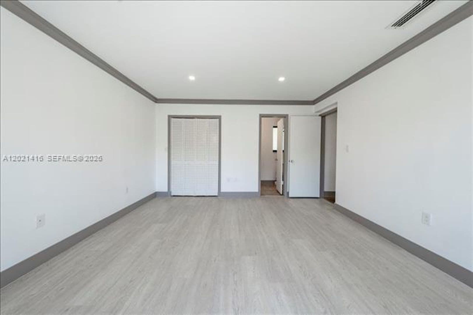 Coral Gables Townhome: 5750 Turin St th 207
