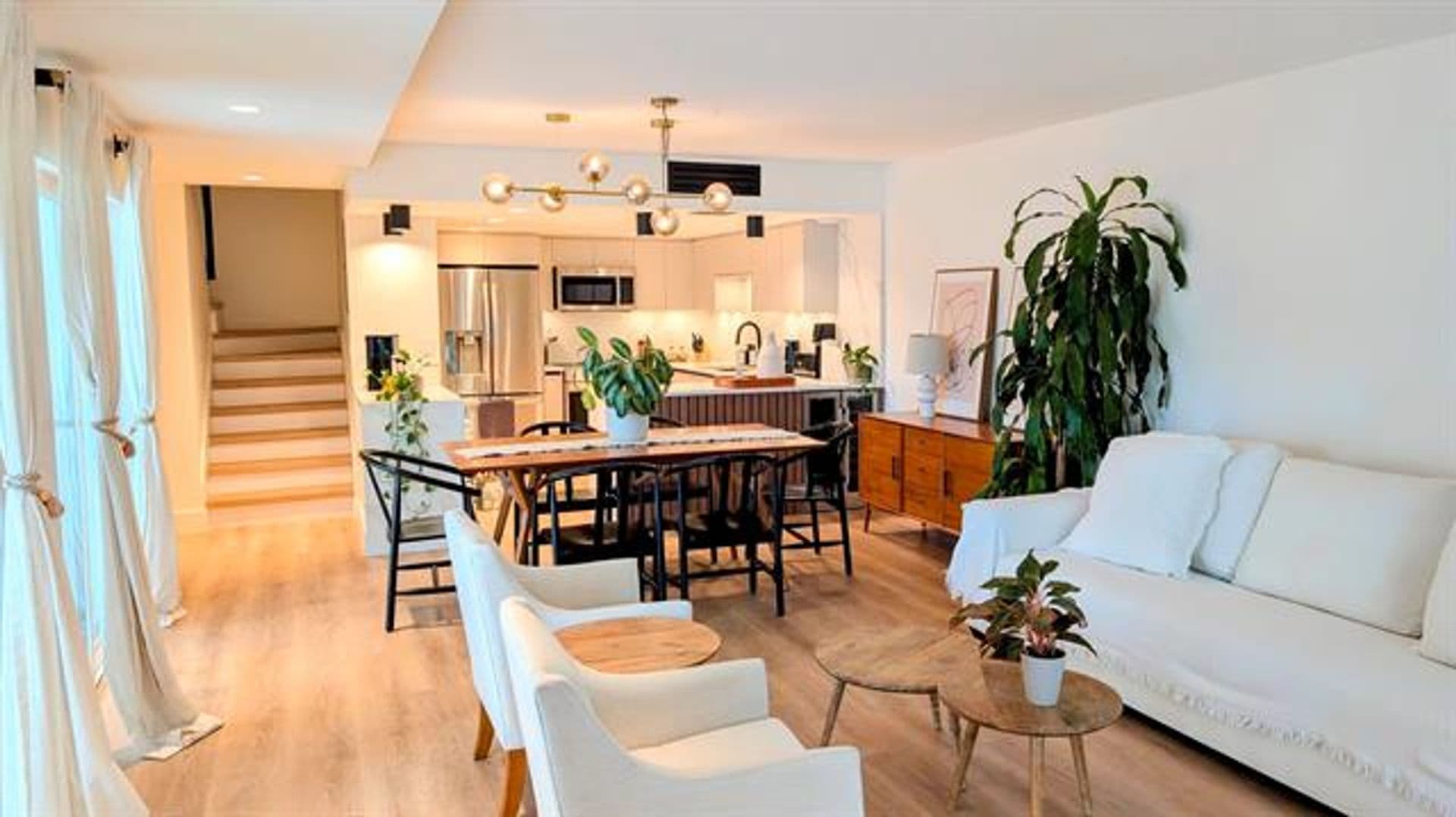 Plantation Townhome: 503 NW 98th Ave th 503