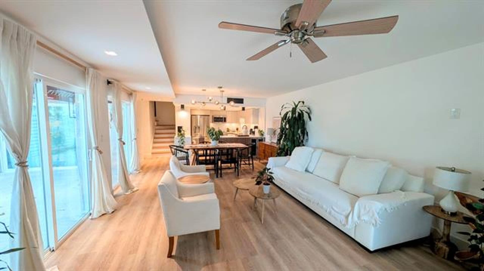 Plantation Townhome: 503 NW 98th Ave th 503