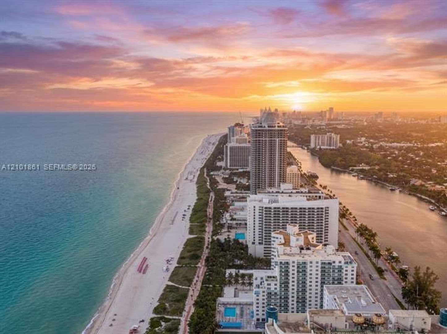 Miami Beach Condo: 4779 Collins Ave cu-1908