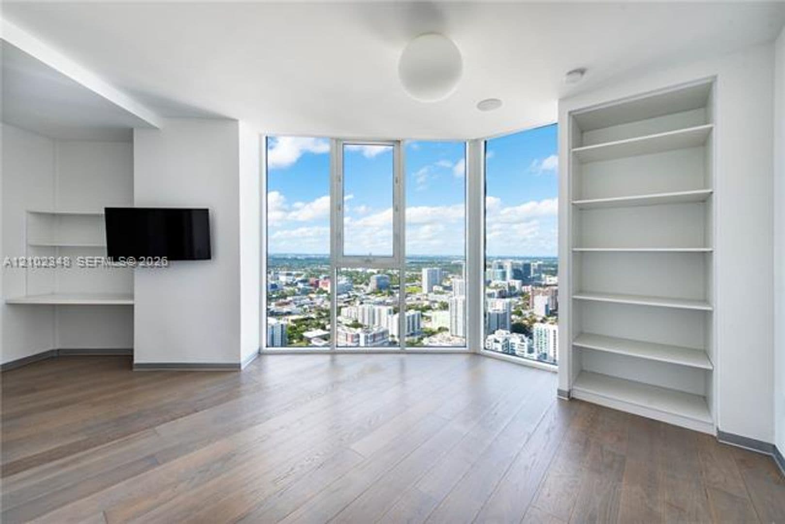 Miami Condo: 2020 N Bayshore Dr cu-4502