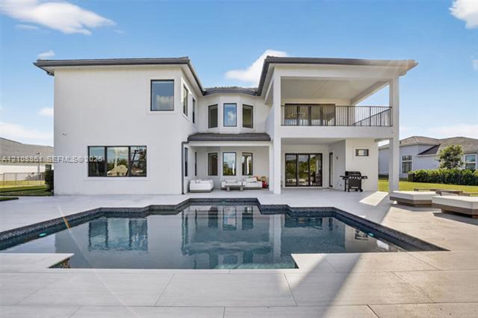 Davie House: 14855 Millstone Ranches Dr # 14855