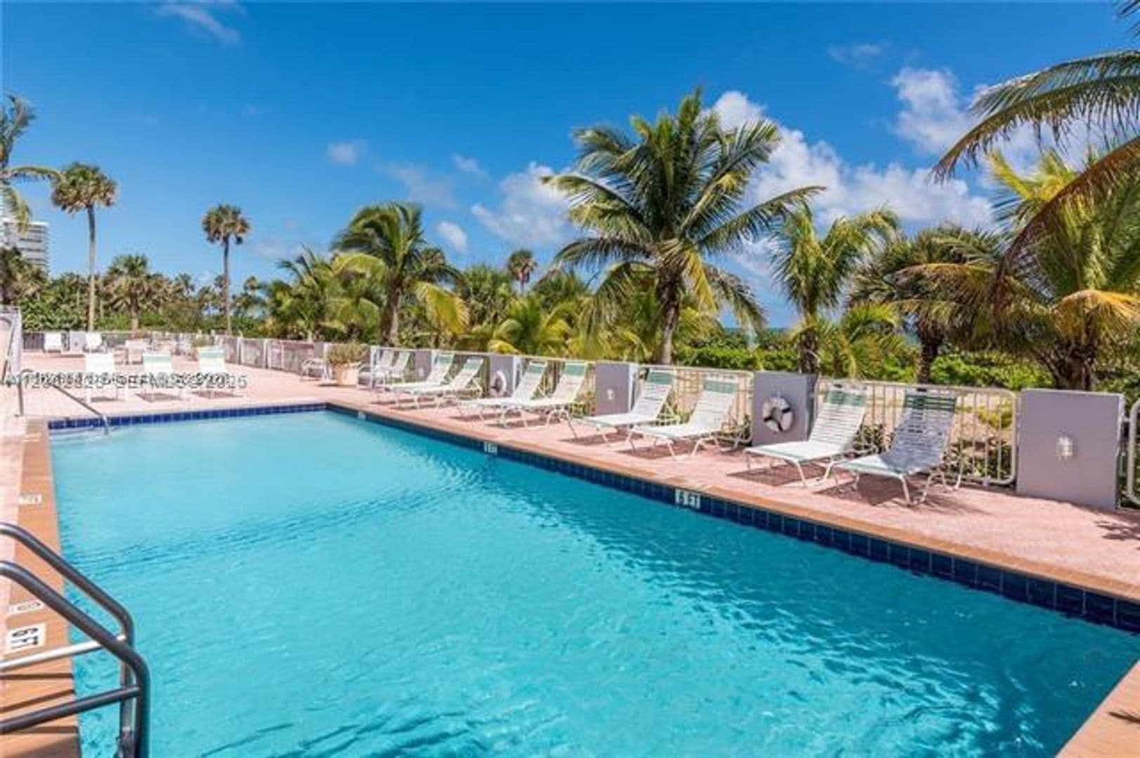 Surfside Condo: 9341 Collins Ave cu-603