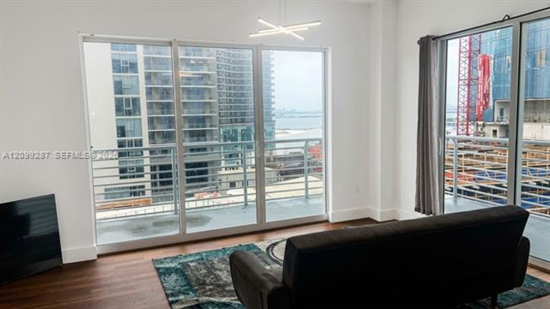 Miami Condo: 234 NE 3rd St cu-2202
