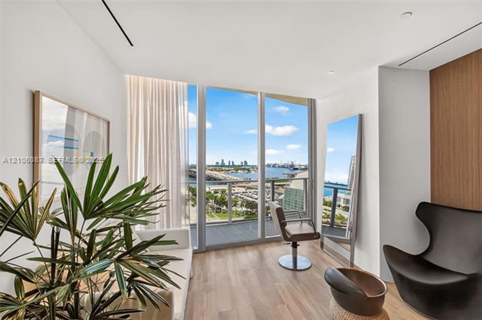 Miami Condo: 1400 Biscayne Blvd cu-2906