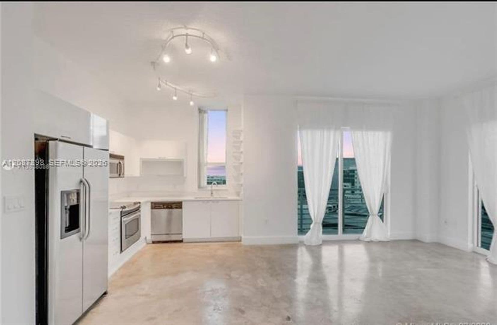 Miami Condo: 234 NE 3rd St cu-1701