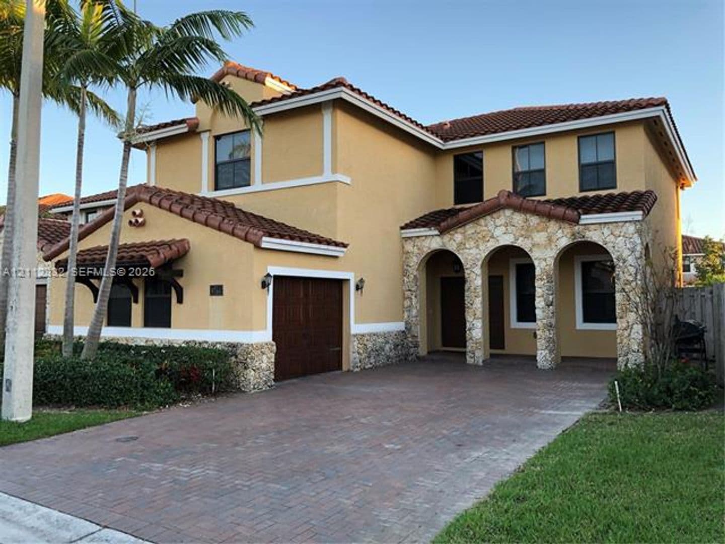 Miami House: 9764 NW 10th Ter # 9764