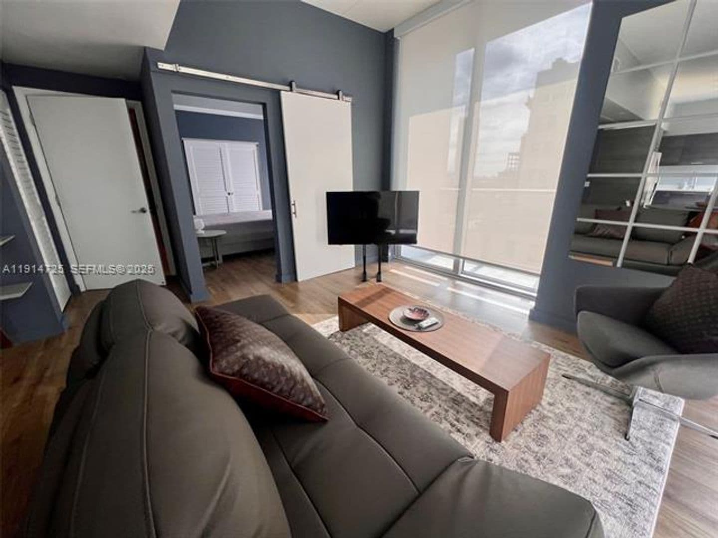 Miami Condo: 151 SE 1st St cu-810