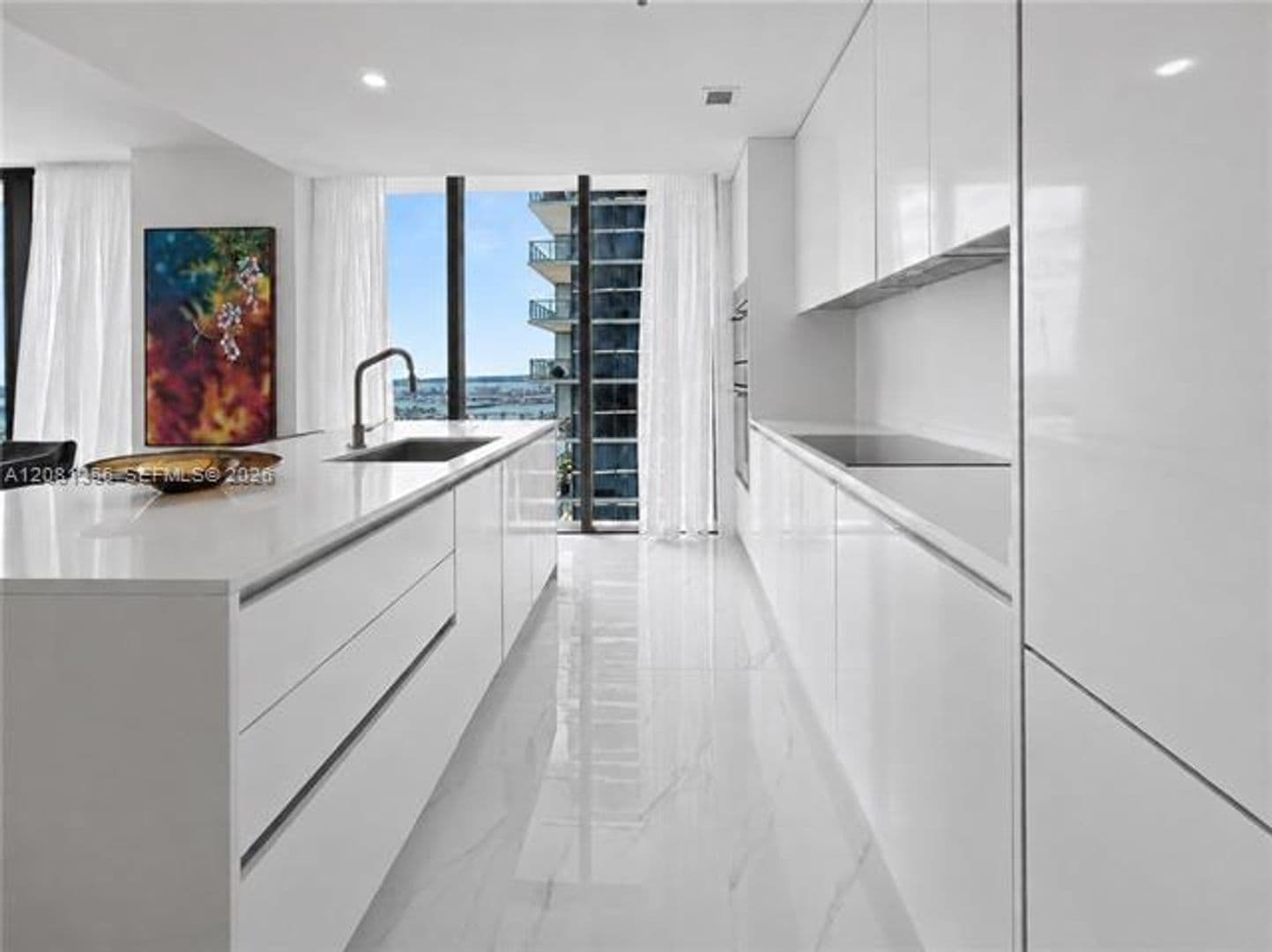 Miami Condo: 700 NE 24th St cu-3907