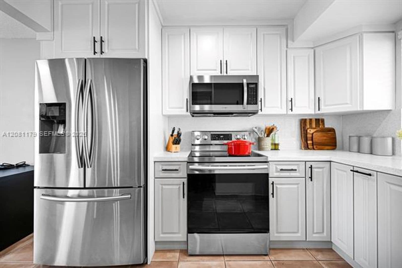 Miami Townhome: 9133 Fontainebleau Blvd th 5