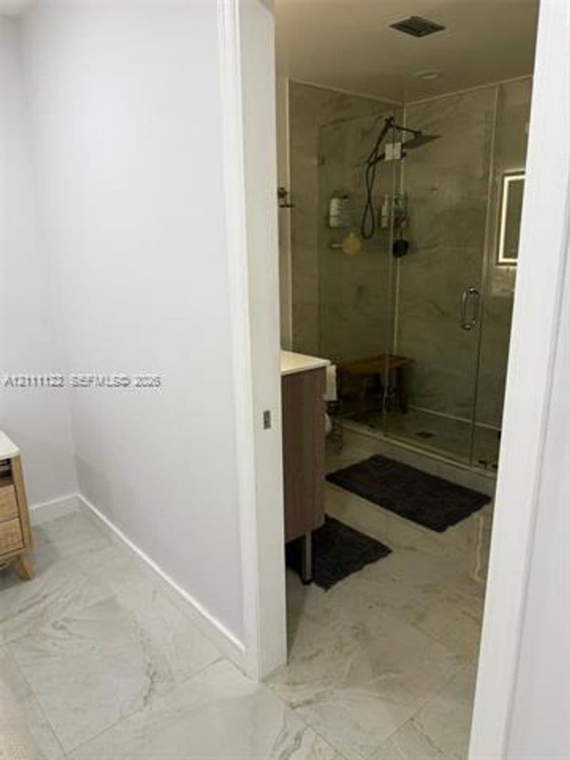 Hollywood Townhome: 5020 Sheridan St th 2