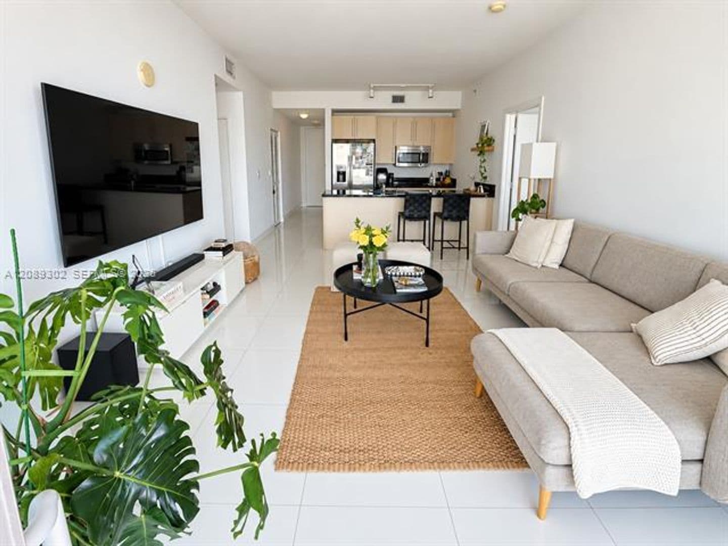 Miami Condo: 79 SW 12 St cu-2910