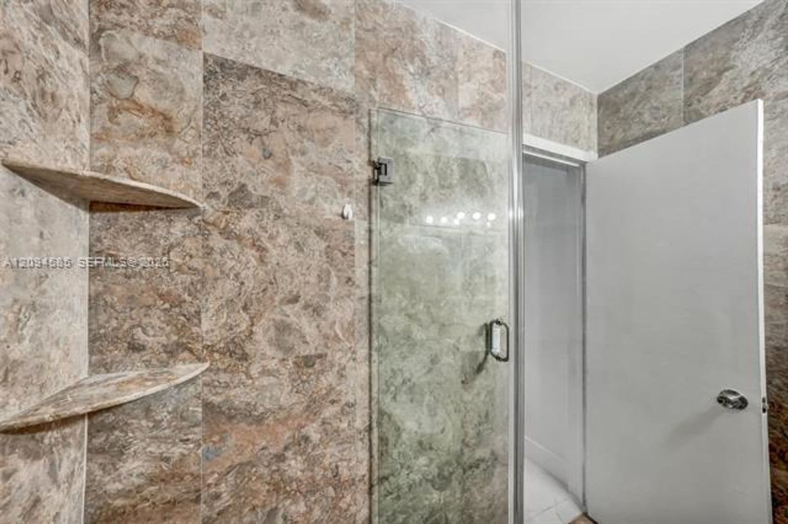 Hallandale Beach House: 814 NE 4th St # 0