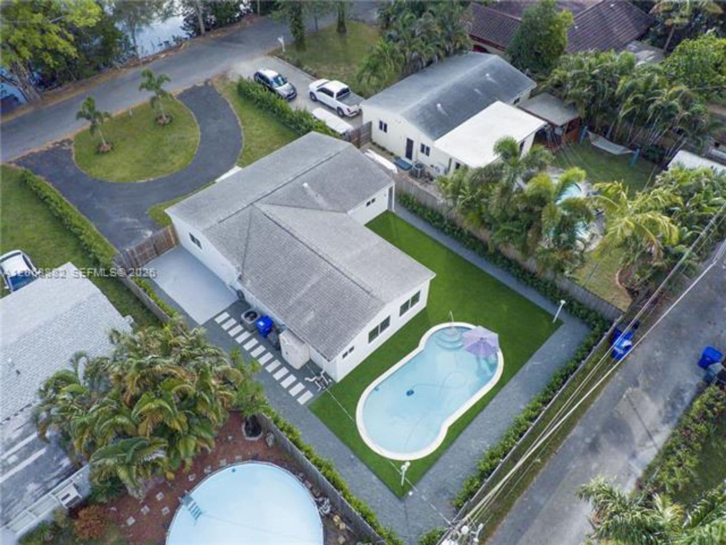 Hollywood House: 1116 N 31st Ave # 1116