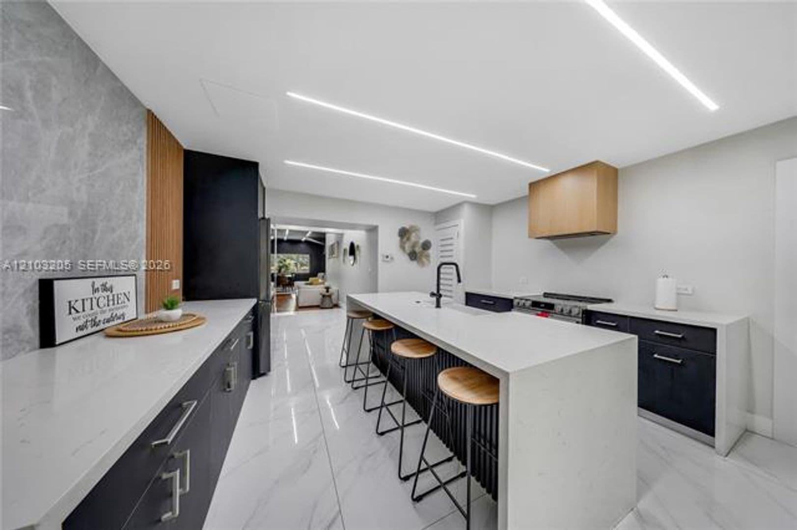 Miami House: 2612 SW 12th St # 2612