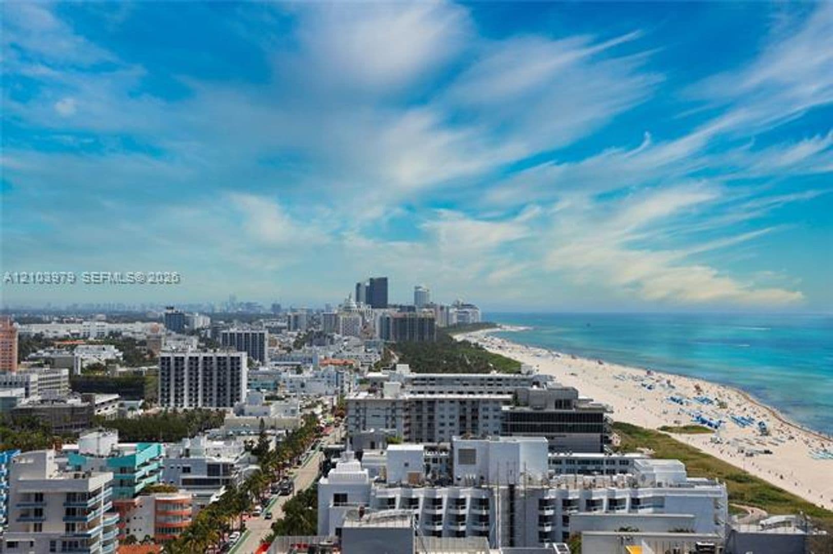 Miami Beach Condo: 50 S Pointe Dr cu-2205