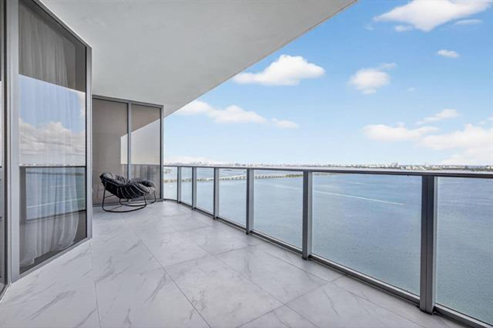 Miami Condo: 700 NE 24th St cu-2006