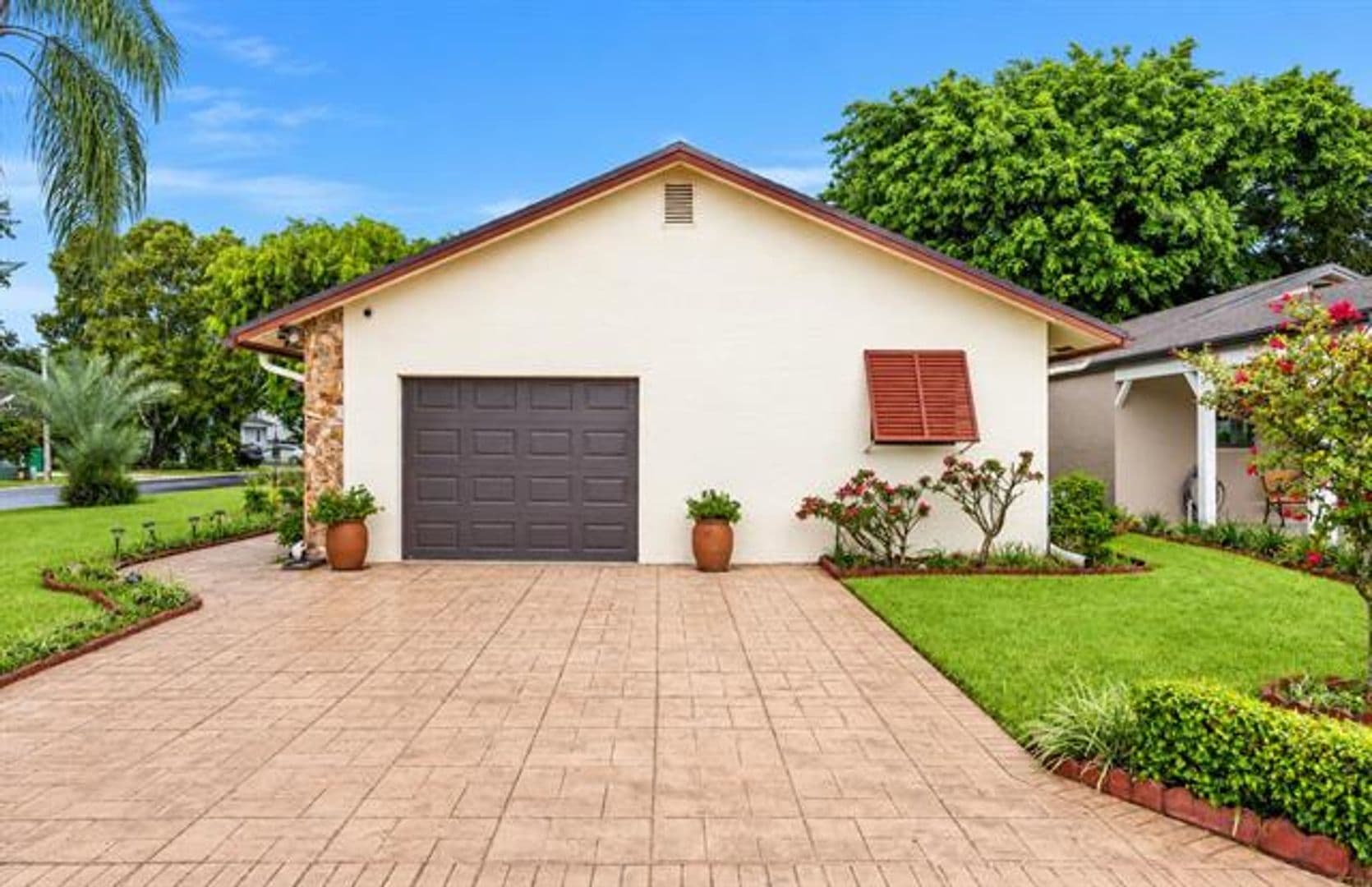 Cooper City House: 5611 SW 97th Ter # 5611