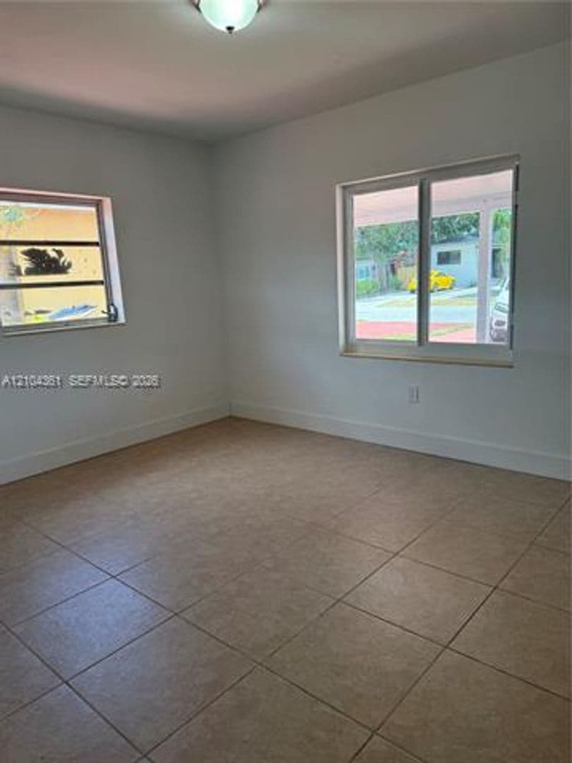 Miami House: 6473 SW 25th St # 6473