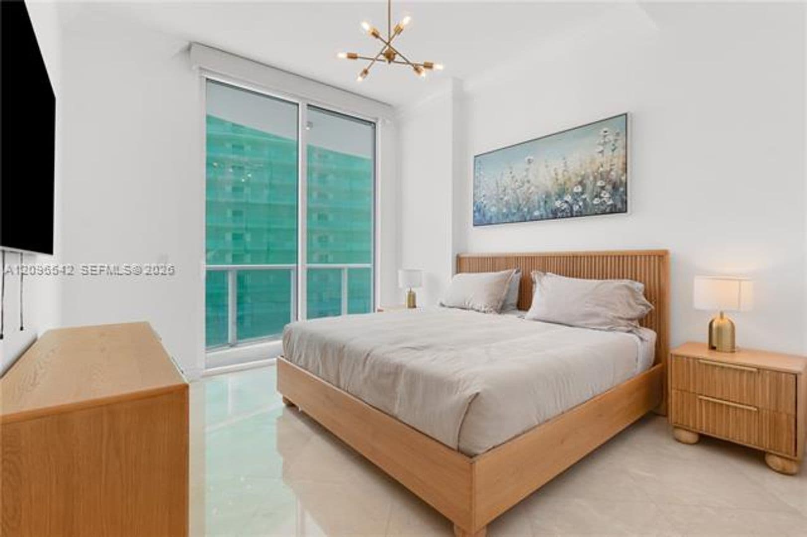 Miami Condo: 31 SE 5th St cu-4314